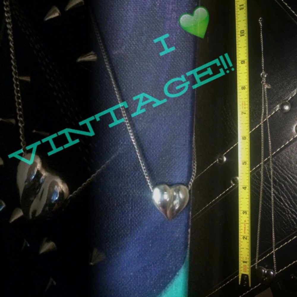 Silver Heart Pendant Choker ~ VINTAGE ~
